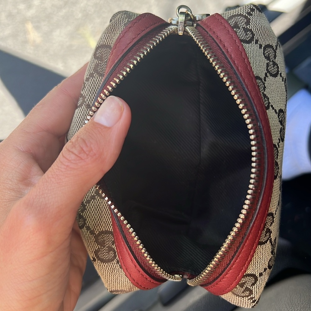 Gucci Pouch - Picture 7 of 7